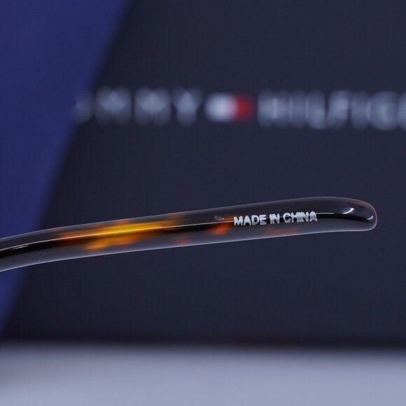 Tommy Hilfiger TH 1726 0AOZ 00 Round Eyeglasses – Matte Gold 50mm - Picture 5 of 9